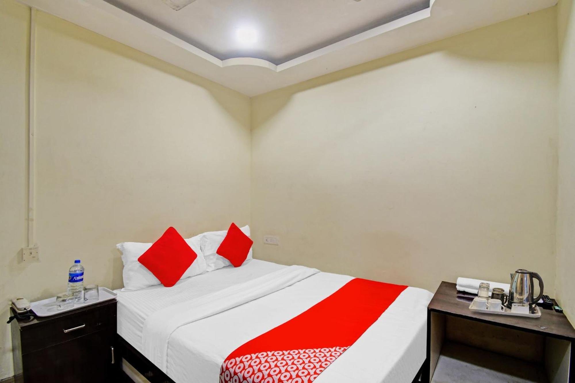 Hotel O New Aamaze Inn Near Acropolis Mall Калькутта Экстерьер фото